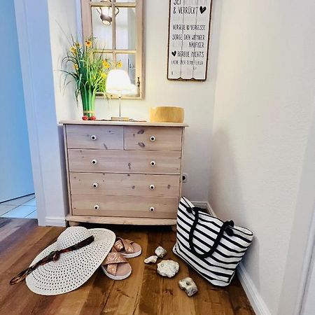 Seelund - Meeresrauschen Lauschen - Ruhiges Sonniges Apartment Mit Garten Und Terrasse Nahe Strand Und Ostsee Schönhagen Екстериор снимка