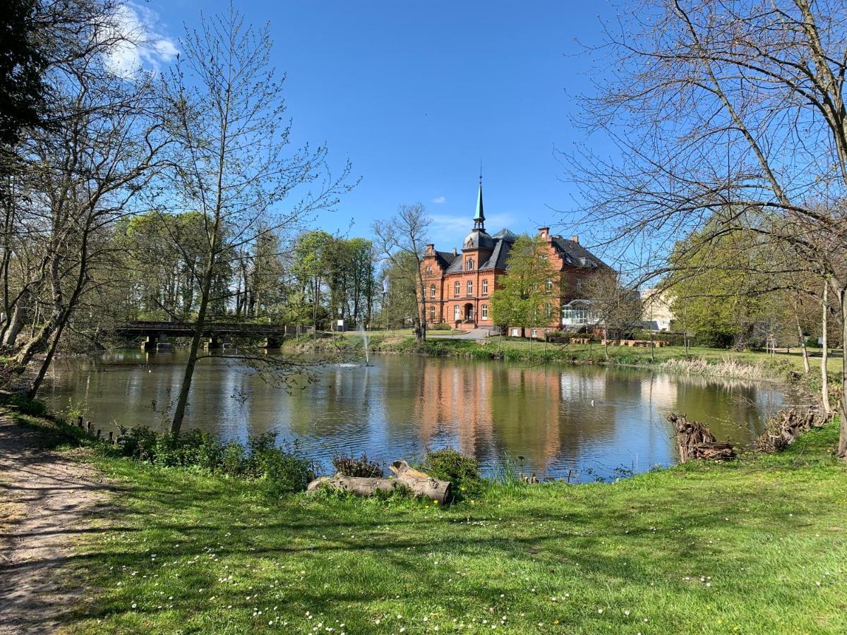 Seelund - Meeresrauschen Lauschen - Ruhiges Sonniges Apartment Mit Garten Und Terrasse Nahe Strand Und Ostsee Schönhagen Екстериор снимка