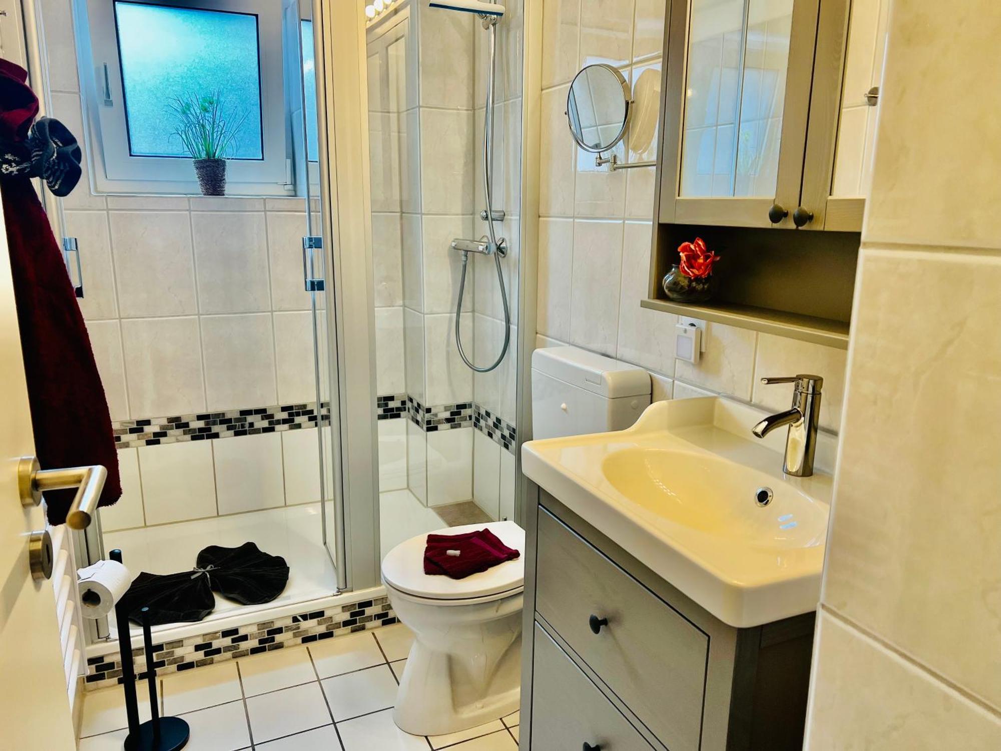 Seelund - Meeresrauschen Lauschen - Ruhiges Sonniges Apartment Mit Garten Und Terrasse Nahe Strand Und Ostsee Schönhagen Екстериор снимка
