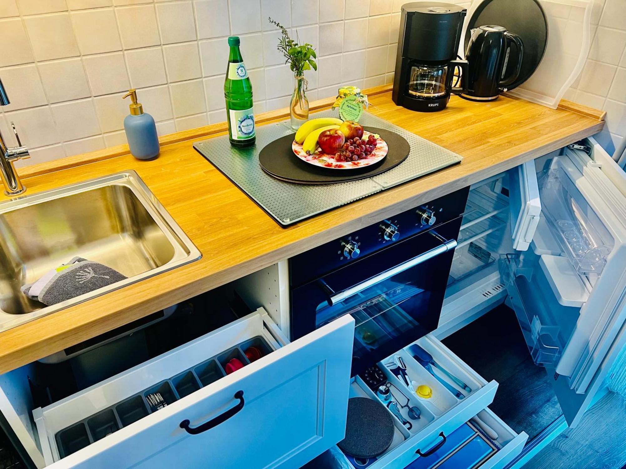 Seelund - Meeresrauschen Lauschen - Ruhiges Sonniges Apartment Mit Garten Und Terrasse Nahe Strand Und Ostsee Schönhagen Екстериор снимка
